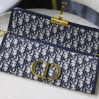 Dior 30 Montaigne Pouch